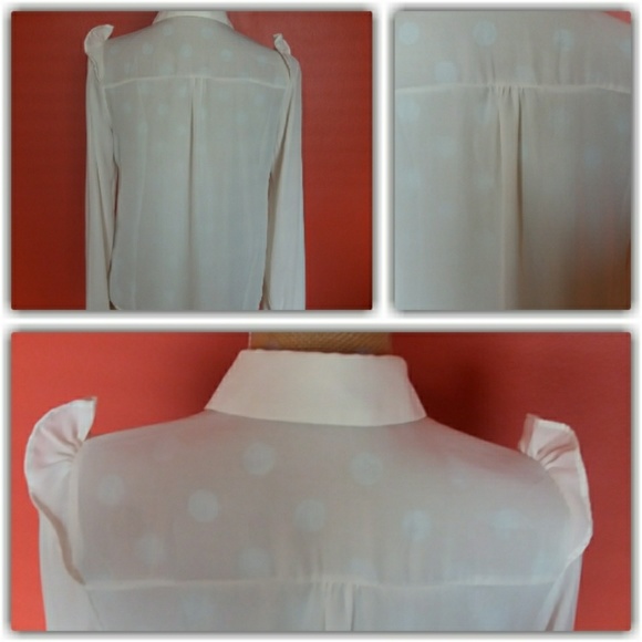 Off White Flowy Ruffled Button Down Blouse - Picture 3 of 5